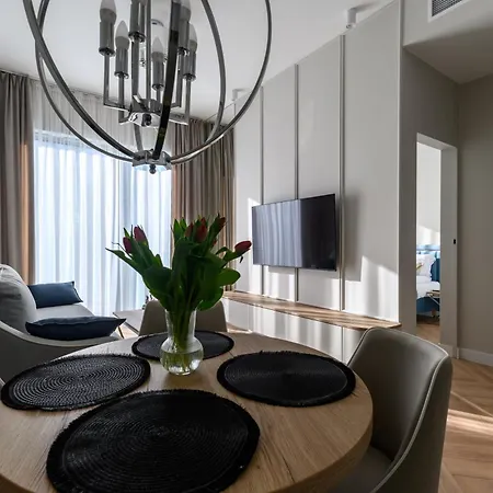 Nad Zatoka Ukiel Przy Jeziorze Apartment